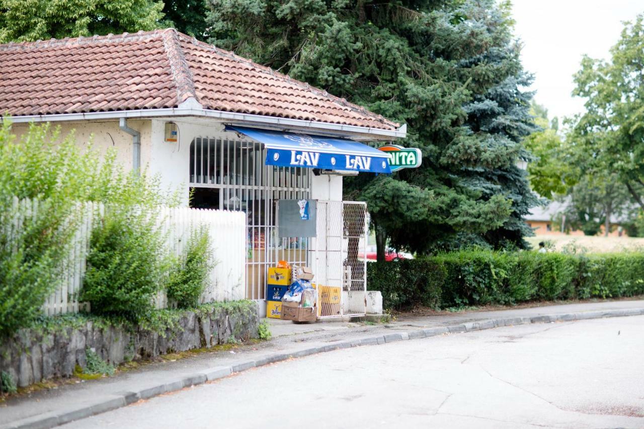 Apartman Agape Appartamento Trebinje Esterno foto